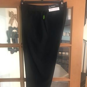 NWT Liz Claiborne pull on ankle pants!